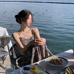 关婷娜真人裸体毛片HD AV
